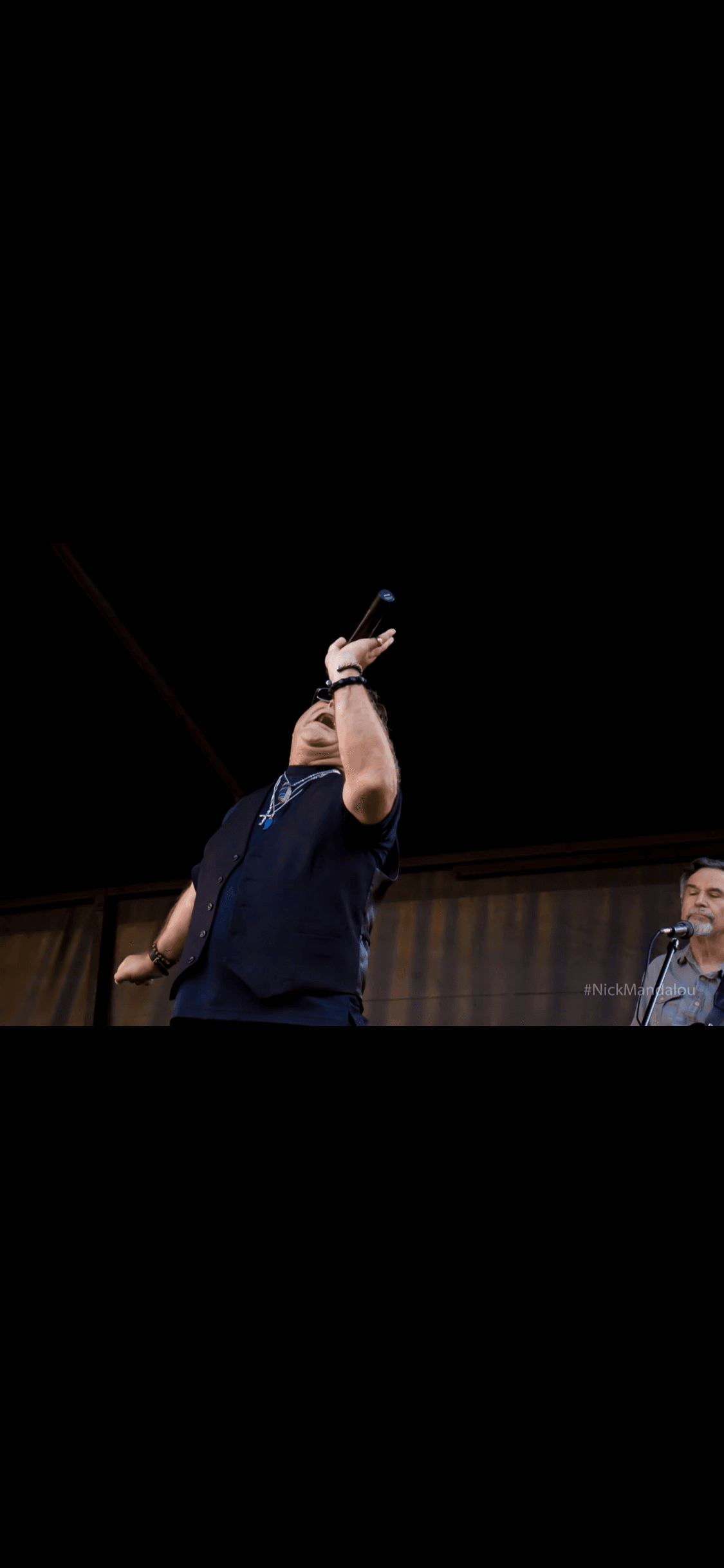 JC Grigg dramatic live concert performance